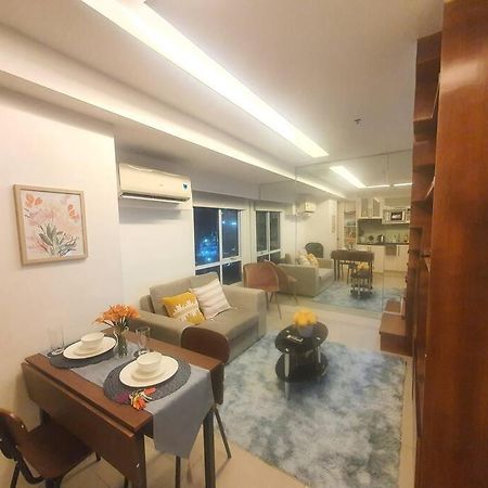 Bgc Taguig Cozy 2 Bedroom Loft, With Stunning Bgc Skyline View! Manila Eksteriør bilde