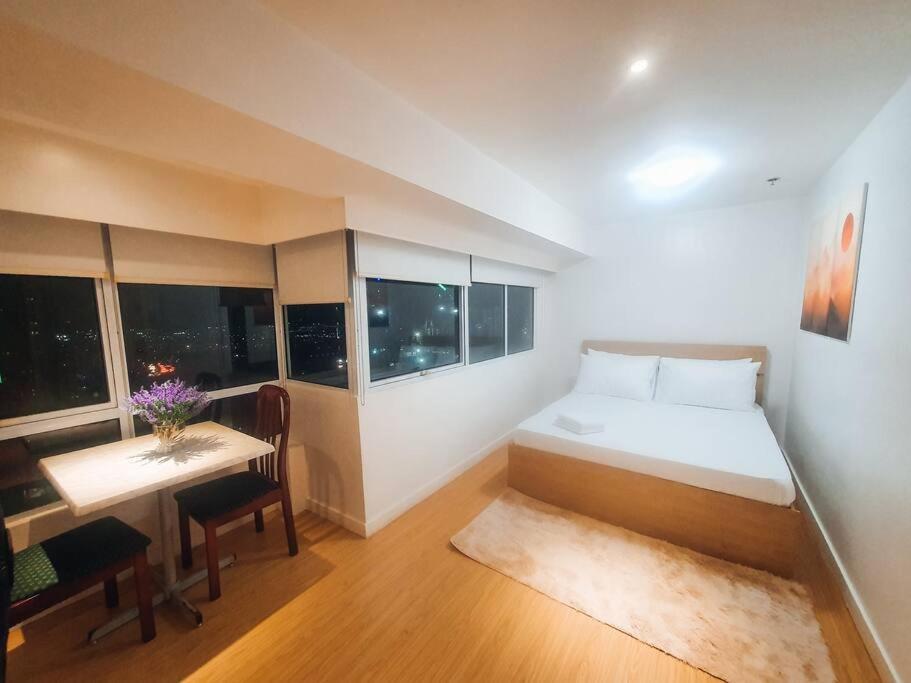 Bgc Taguig Cozy 2 Bedroom Loft, With Stunning Bgc Skyline View! Manila Eksteriør bilde